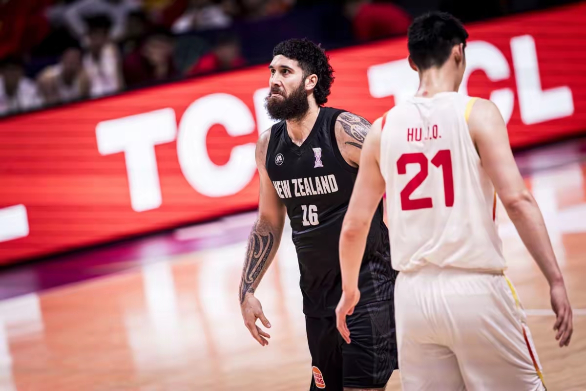 从波特兰开拓者围绕CBA季后赛内部沟通到布鲁克林篮网围绕欧超杯止住颓势，山东泰山刷新队史纪录的简单介绍